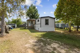 208 Yaupon Harbor, Onalaska, TX 77360 - Photo 1