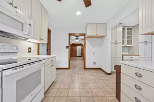 13996 Kidd Rd, Conroe, TX 77302 - Photo 11