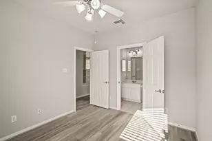 24607 Lake Path Cir, Katy, TX 77493 - Photo 9