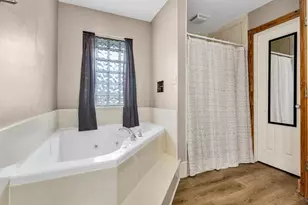 7581 County Rd 333, Plantersville, TX 77363 - Photo 23