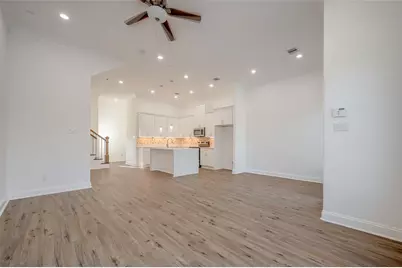 8449 Jutland Road #A, Houston, TX 77033 - Photo 5