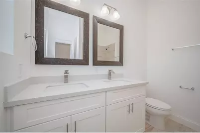 8449 Jutland Road #A, Houston, TX 77033 - Photo 23