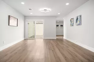 11003 Bellbrook Dr, Houston, TX 77096 - Photo 7