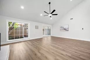 11003 Bellbrook Dr, Houston, TX 77096 - Photo 5