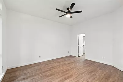 47 Alderon Woods Place, The Woodlands, TX 77382 - Photo 15
