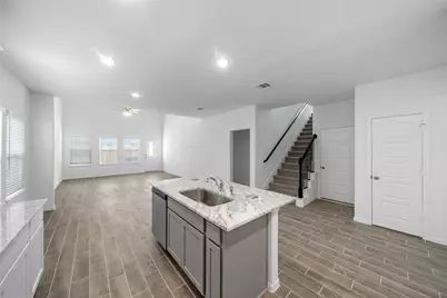 2126 Sanders Brook Drive, Baytown, TX 77521 - Photo 9