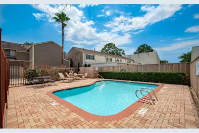 1920 Augusta Drive #31, Houston, TX 77057 - Photo 23