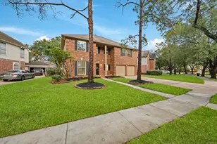 2515 Blue Rose Dr, Missouri City, TX 77459 - Photo 3