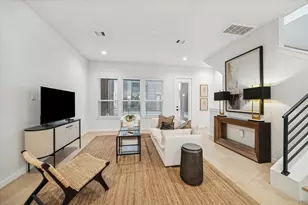 811 Thornton Rd, Houston, TX 77018 - Photo 5