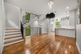 1901 W 14th 1/2 St, Houston, TX 77008 - Photo 13