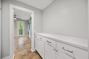 1901 W 14th 1/2 St, Houston, TX 77008 - Photo 11