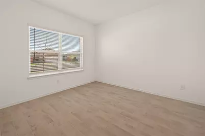 2203 Port Jackson Drive, Texas City, TX 77568 - Photo 5