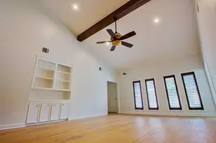 1201 Pech Rd, Houston, TX 77055 - Photo 21