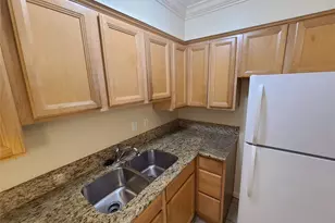 1523 Heights Blvd, Houston, TX 77008 - Photo 9