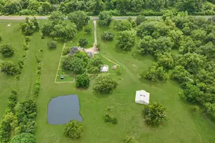 17126 County Rd 39, Rosharon, TX 77583 - Photo 19