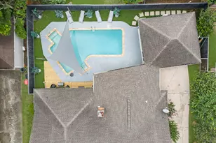 8215 Braes Meadow Dr, Houston, TX 77071 - Photo 3