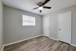 3121 Proswimmer St, Houston, TX 77088 - Photo 7