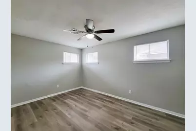 3121 Proswimmer Street, Houston, TX 77088 - Photo 3