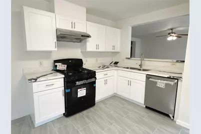 13426 Sanderford Lane, Houston, TX 77083 - Photo 5