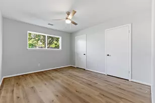 9326 Meadowbriar Ln, Houston, TX 77063 - Photo 29