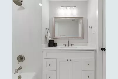 9326 Meadowbriar Lane, Houston, TX 77063 - Photo 31