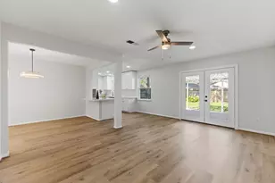 9326 Meadowbriar Ln, Houston, TX 77063 - Photo 13