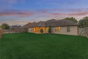 650 Edgewood Dr, Montgomery, TX 77356 - Photo 35