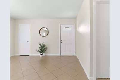 8892 E Buffalo Circle, Willis, TX 77378 - Photo 3