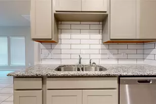 519 Dr. Martin Luther King Jr. Dr., La Porte, TX 77571 - Photo 13