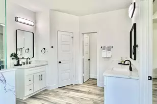 461 Spanish Dr, Dayton, TX 77535 - Photo 33