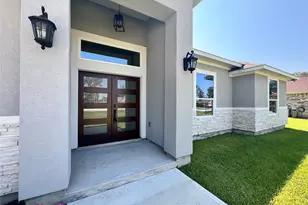 461 Spanish Dr, Dayton, TX 77535 - Photo 5