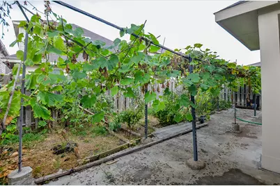 14255 Garland Brook Drive, Houston, TX 77083 - Photo 31