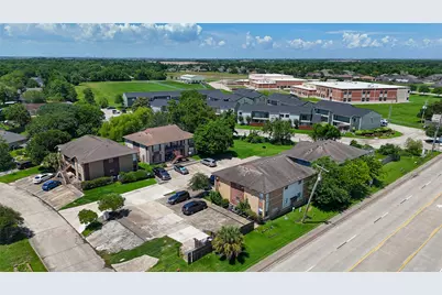 4029 Briar Hollow Drive, Dickinson, TX 77539 - Photo 27
