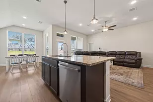 917 Farm Path, Brenham, TX 77833 - Photo 15
