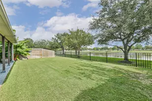 19527 Hardwood Ridge Tr, Cypress, TX 77429 - Photo 37