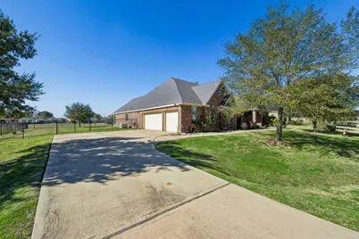 3607 Olive Mill Court, Richmond, TX 77406 - Photo 3