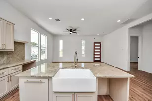 1912 Semmes St, Houston, TX 77026 - Photo 11