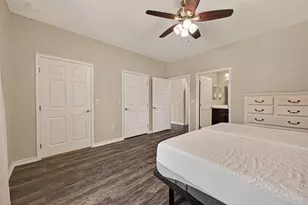403 S 2nd St, La Porte, TX 77571 - Photo 23