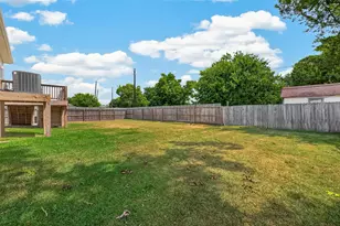403 S 2nd St, La Porte, TX 77571 - Photo 31
