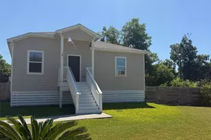403 S 2nd St, La Porte, TX 77571 - Photo 3