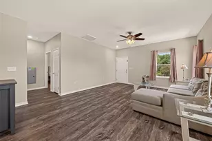 403 S 2nd St, La Porte, TX 77571 - Photo 7