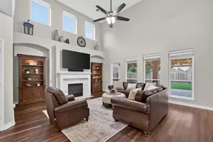 2315 Centerbrook Ln, Katy, TX 77450 - Photo 3