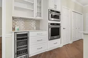 2423 Thorndon Park Ct, League City, TX 77573 - Photo 13