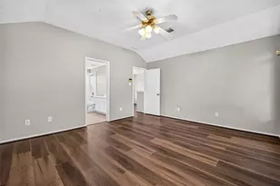 9707 Royal Crest Way, Houston, TX 77083 - Photo 21
