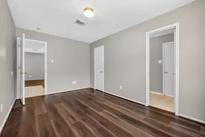 9707 Royal Crest Way, Houston, TX 77083 - Photo 29