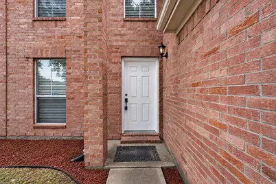 9707 Royal Crest Way, Houston, TX 77083 - Photo 3