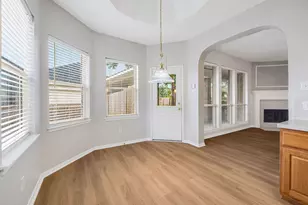 8319 Big Bend Dr, Sugar Land, TX 77479 - Photo 17