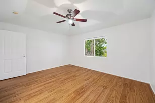8319 Big Bend Dr, Sugar Land, TX 77479 - Photo 31