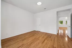 8319 Big Bend Dr, Sugar Land, TX 77479 - Photo 29
