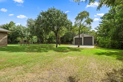 11507 Kingford Court, Montgomery, TX 77316 - Photo 15